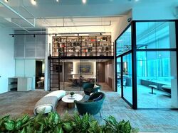 Arc 380 (D8), Office #596848311